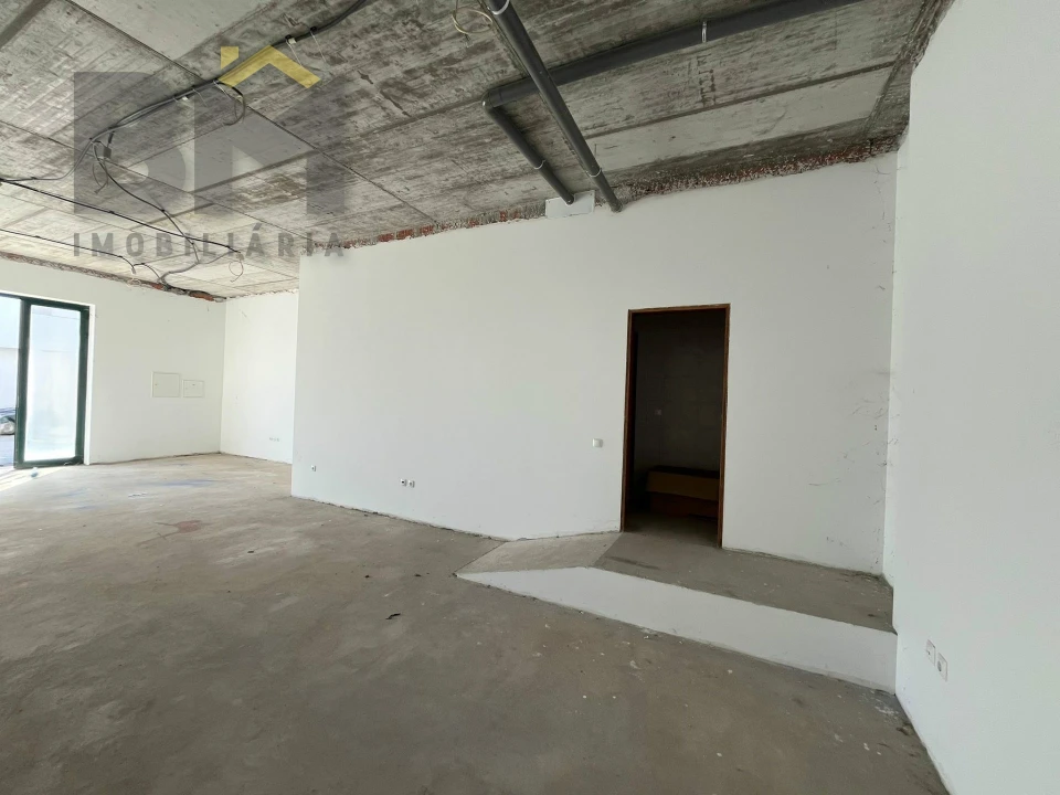 Loja para Arrendamento em Castelo Branco Foto 5