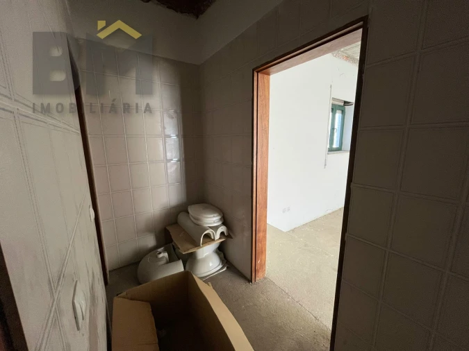 Loja para Arrendamento em Castelo Branco Foto 6