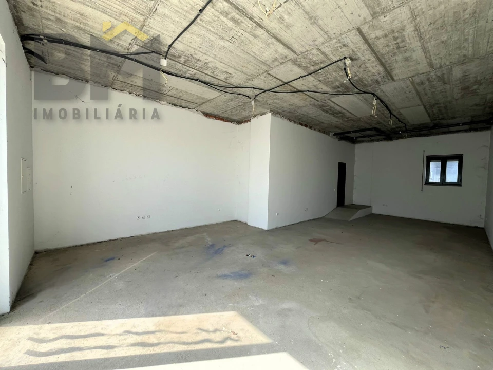 Loja para Arrendamento em Castelo Branco Foto 3