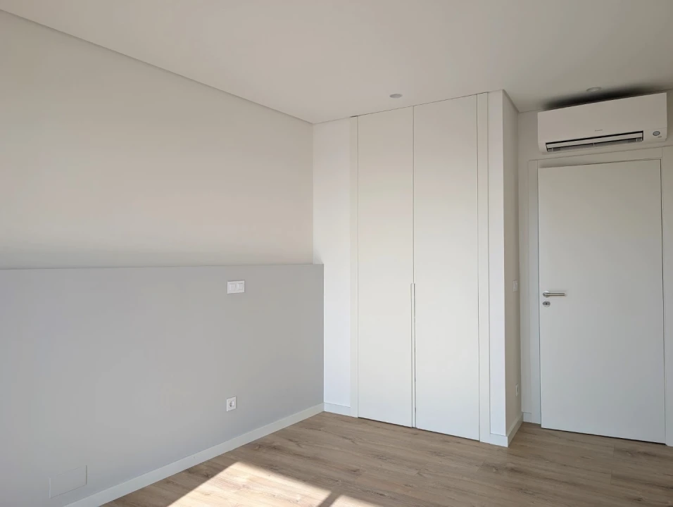 Apartamento T3 para Venda em Esgueira Foto 11