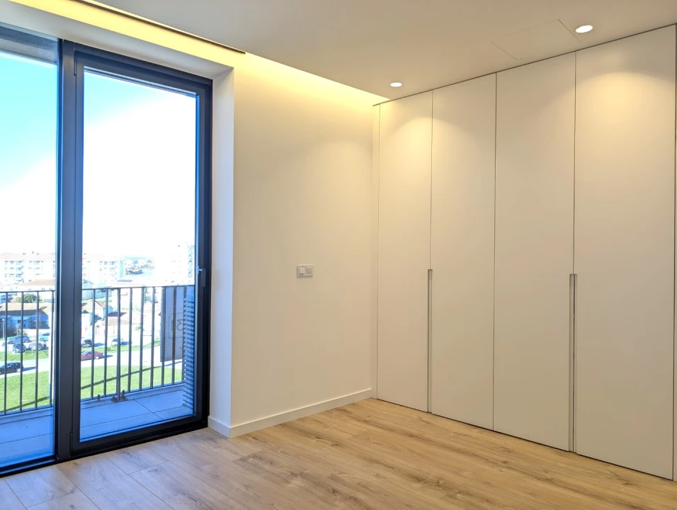 Apartamento T1 para Arrendamento em Esgueira Foto 15