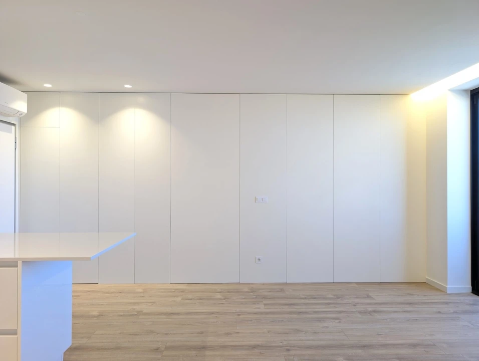 Apartamento T1 para Arrendamento em Esgueira Foto 8