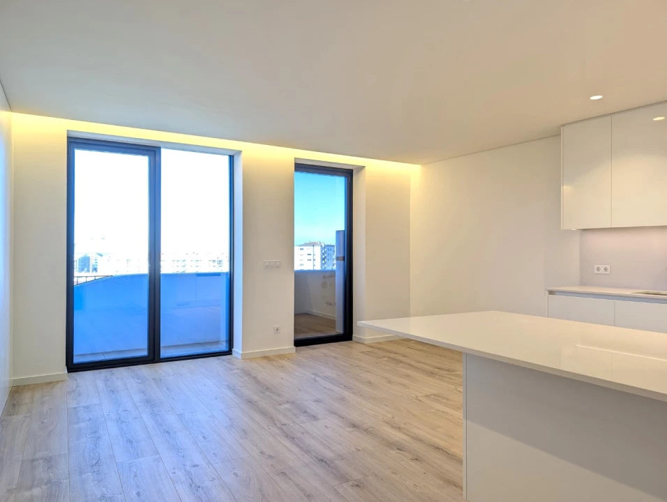 Apartamento T1 para Arrendamento em Esgueira Foto 6