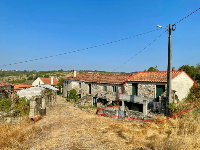 Moradia T2 para Venda em Sezures Foto 2