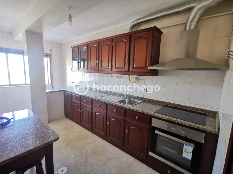 Moradia T3 para Venda em Arcozelo Foto 9