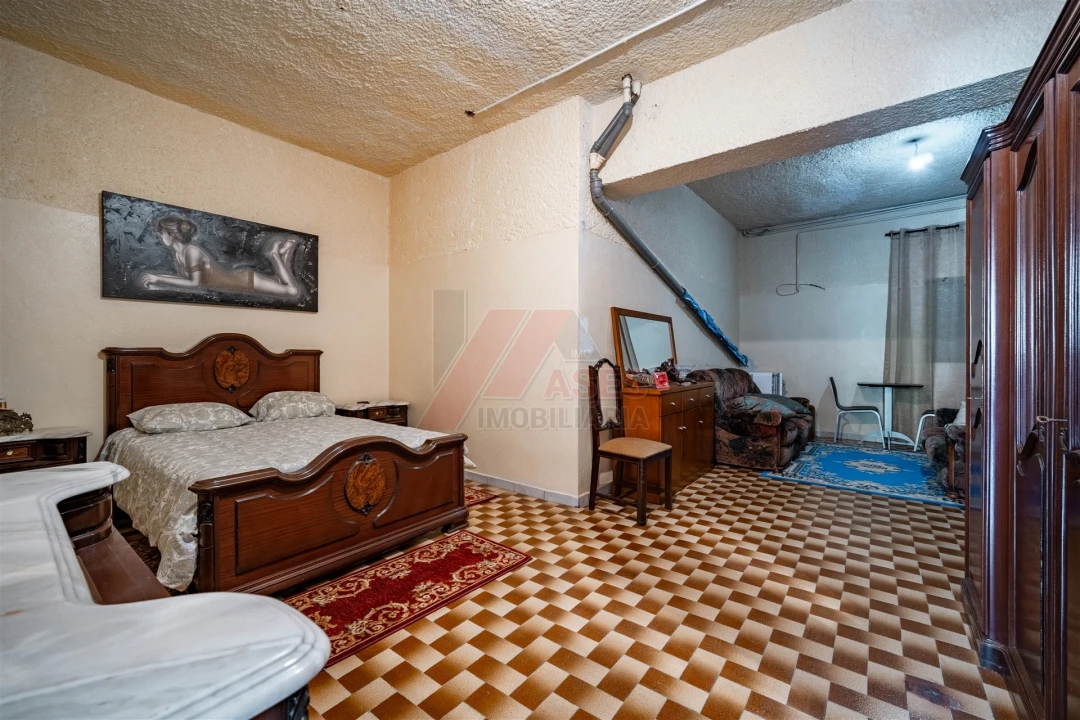 Apartamento T0 para Venda em Travassos Foto 21