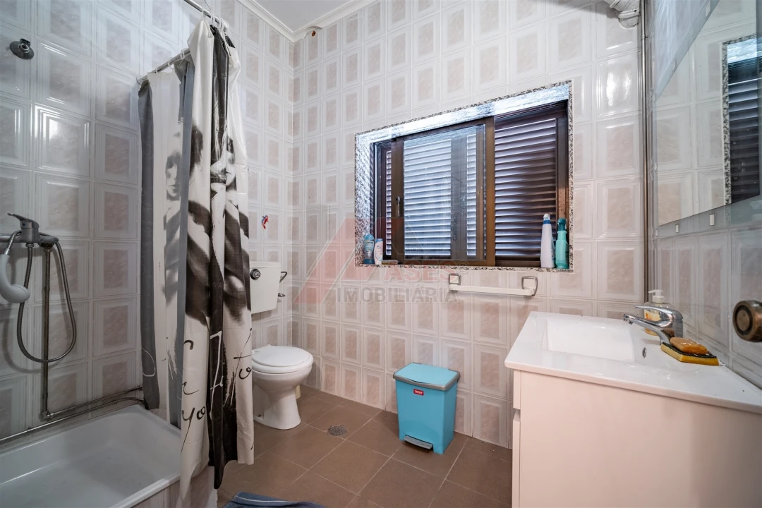 Apartamento T0 para Venda em Travassos Foto 14