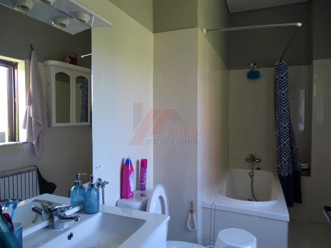 Apartamento T0 para Venda em Travassos Foto 11