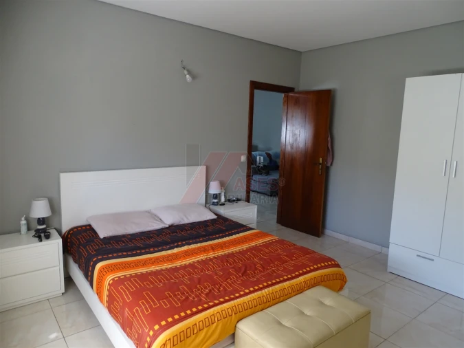 Apartamento T0 para Venda em Travassos Foto 24