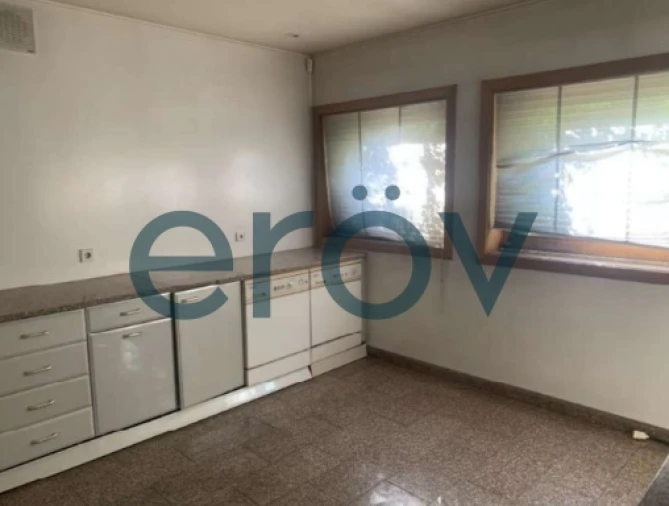 Moradia T4 para Venda em Azurem Foto 24