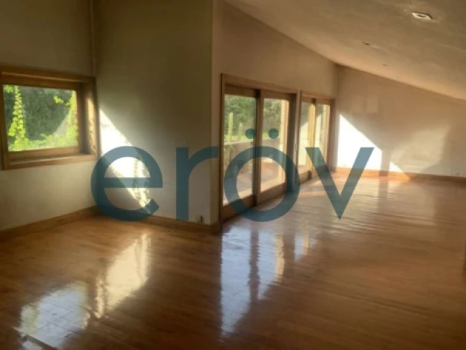 Moradia T4 para Venda em Azurem Foto 17