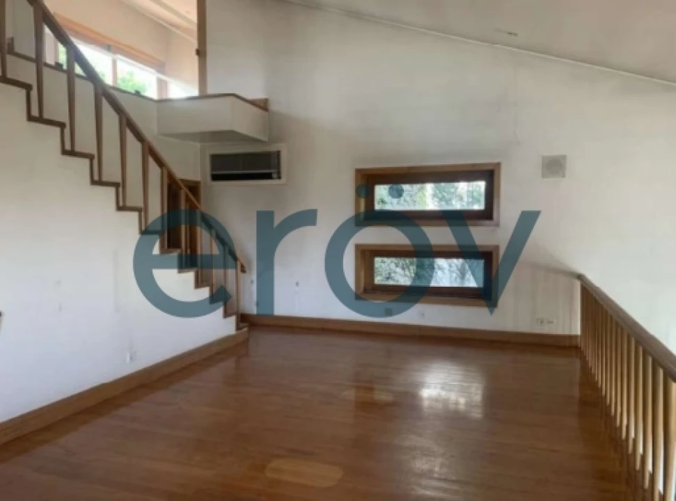 Moradia T4 para Venda em Azurem Foto 7