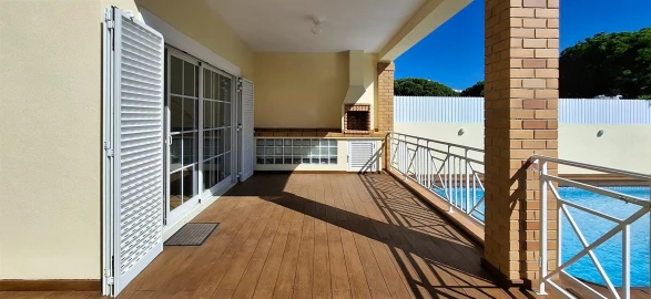 Moradia T2 para Venda em Quarteira