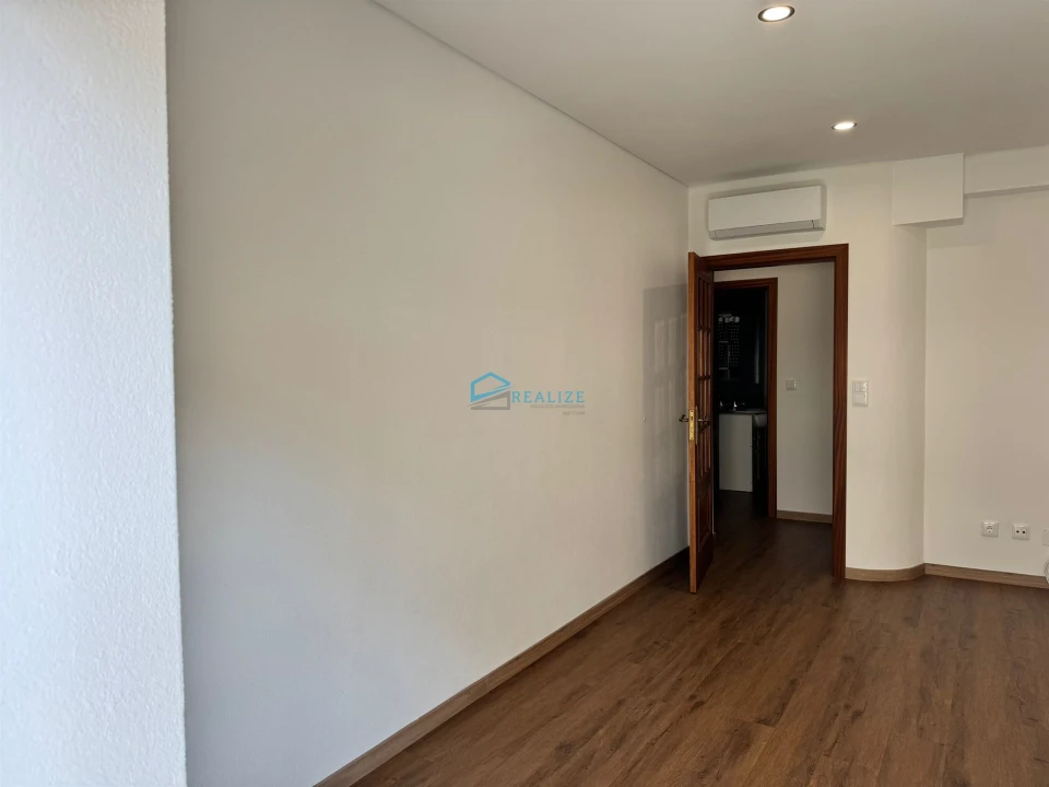 Quarto para Arrendamento em Lordelo Foto 15