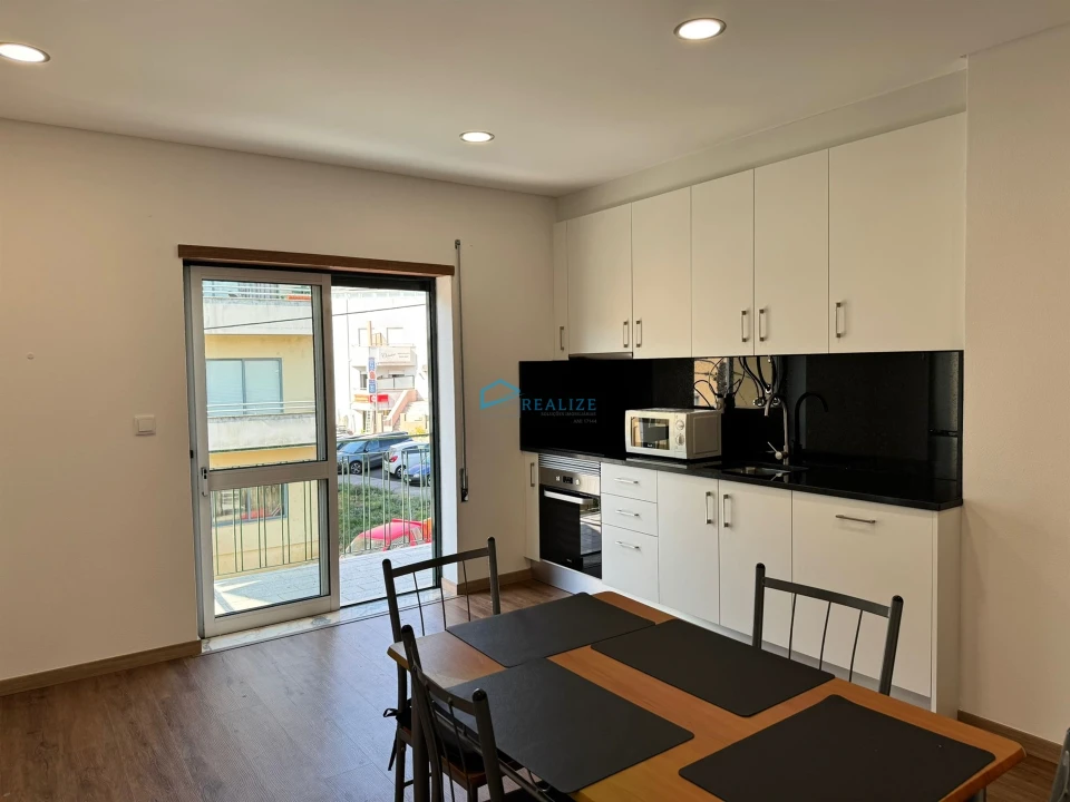 Quarto para Arrendamento em Lordelo Foto 5