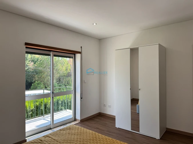 Quarto para Arrendamento em Lordelo Foto 18