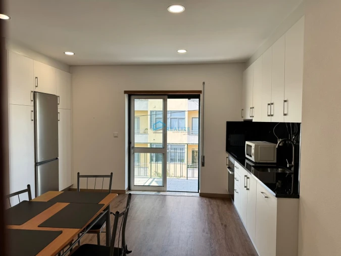 Quarto para Arrendamento em Lordelo Foto 4