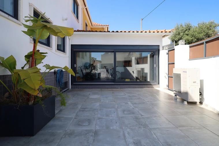 Moradia T4 para Venda em Ajuda Foto 6