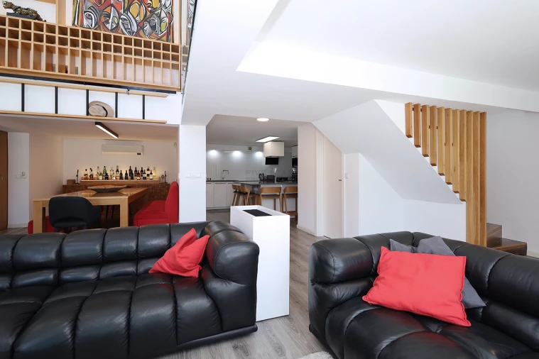 Moradia T4 para Venda em Ajuda Foto 16