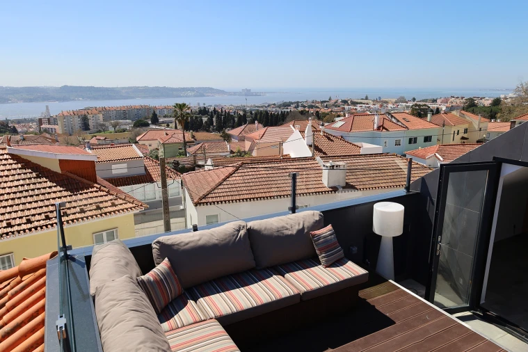 Moradia T4 para Venda em Ajuda Foto 4