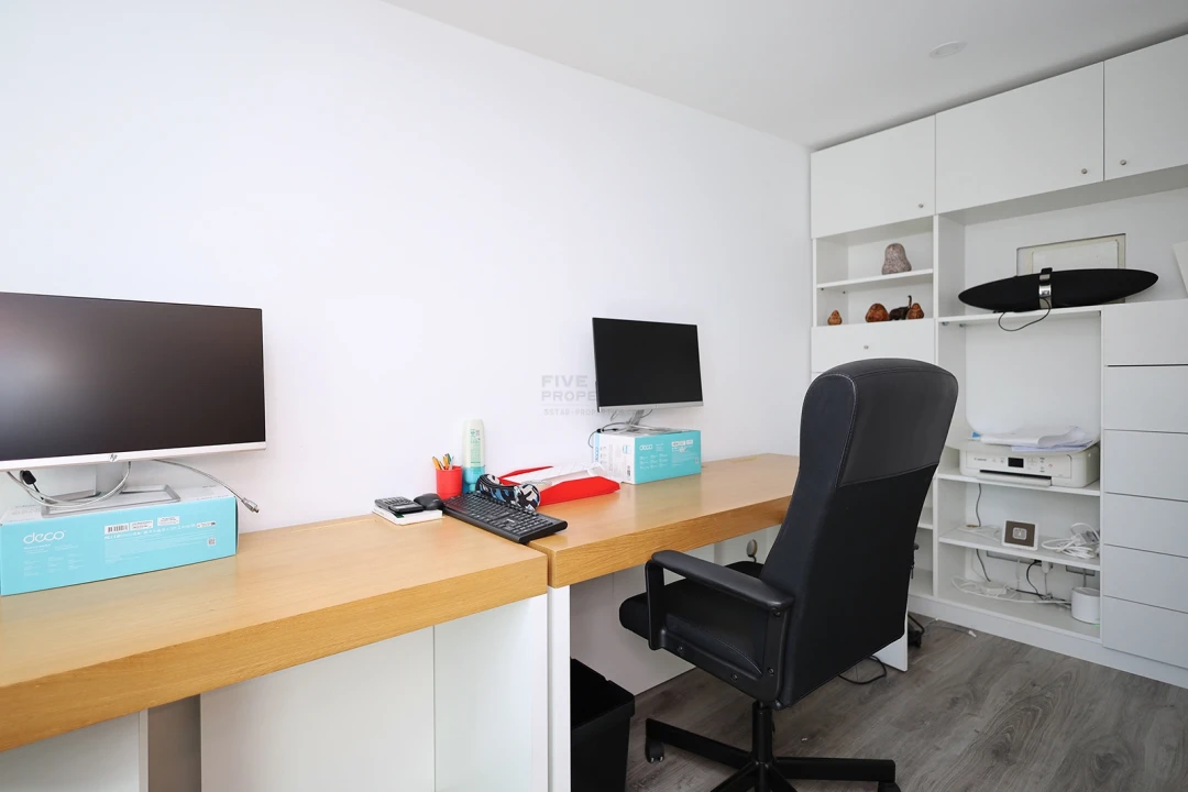 Moradia T4 para Venda em Ajuda Foto 24