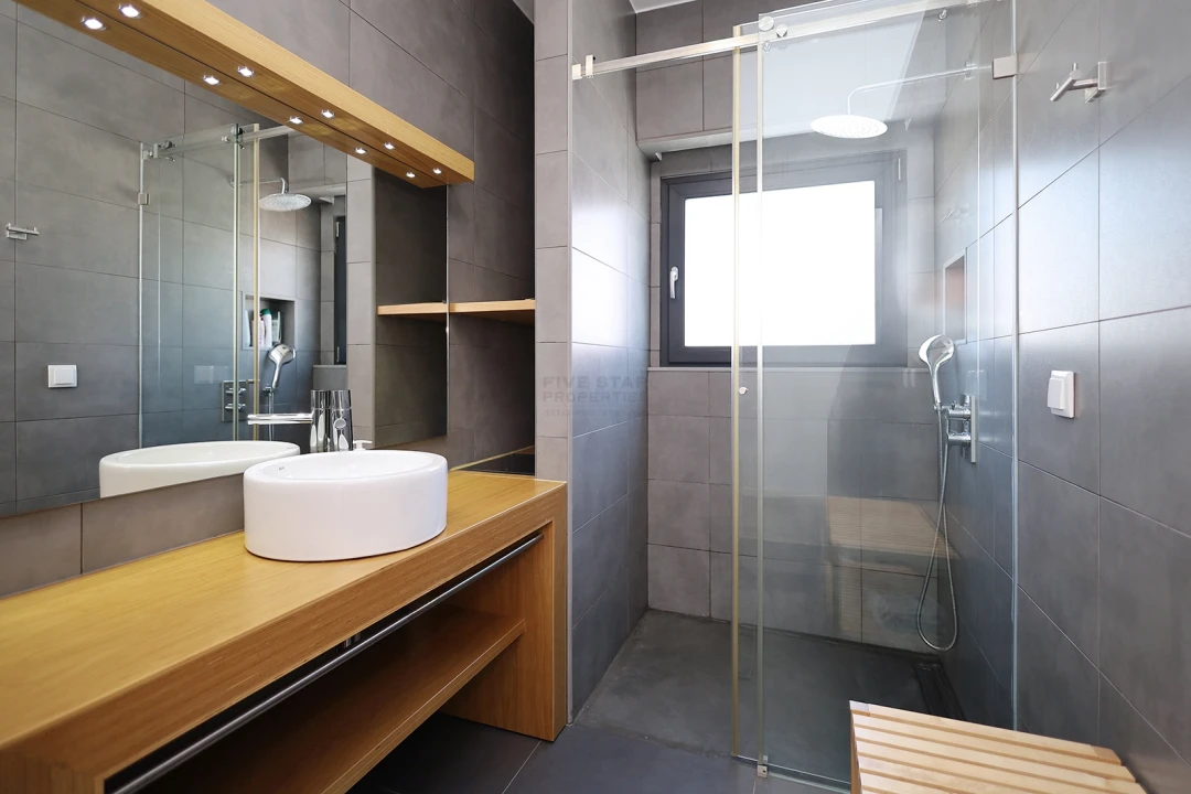 Moradia T4 para Venda em Ajuda Foto 48