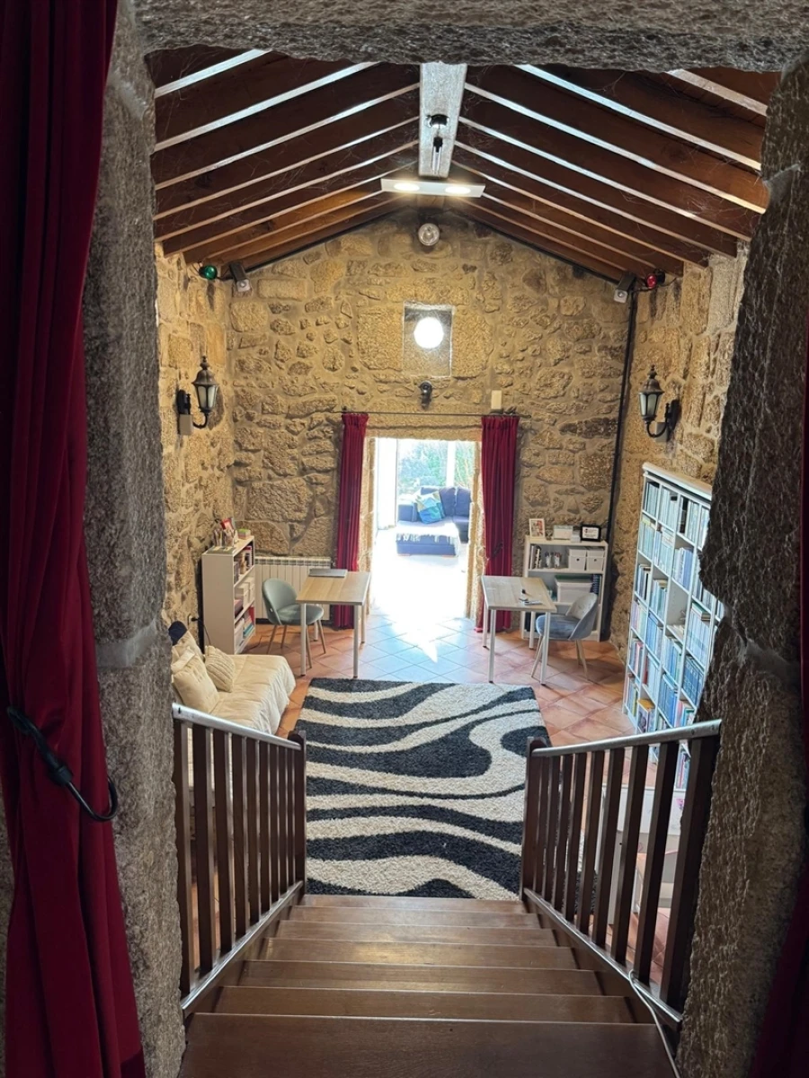 Moradia T3 para Venda em Moimenta da Serra e Vinhó Foto 4