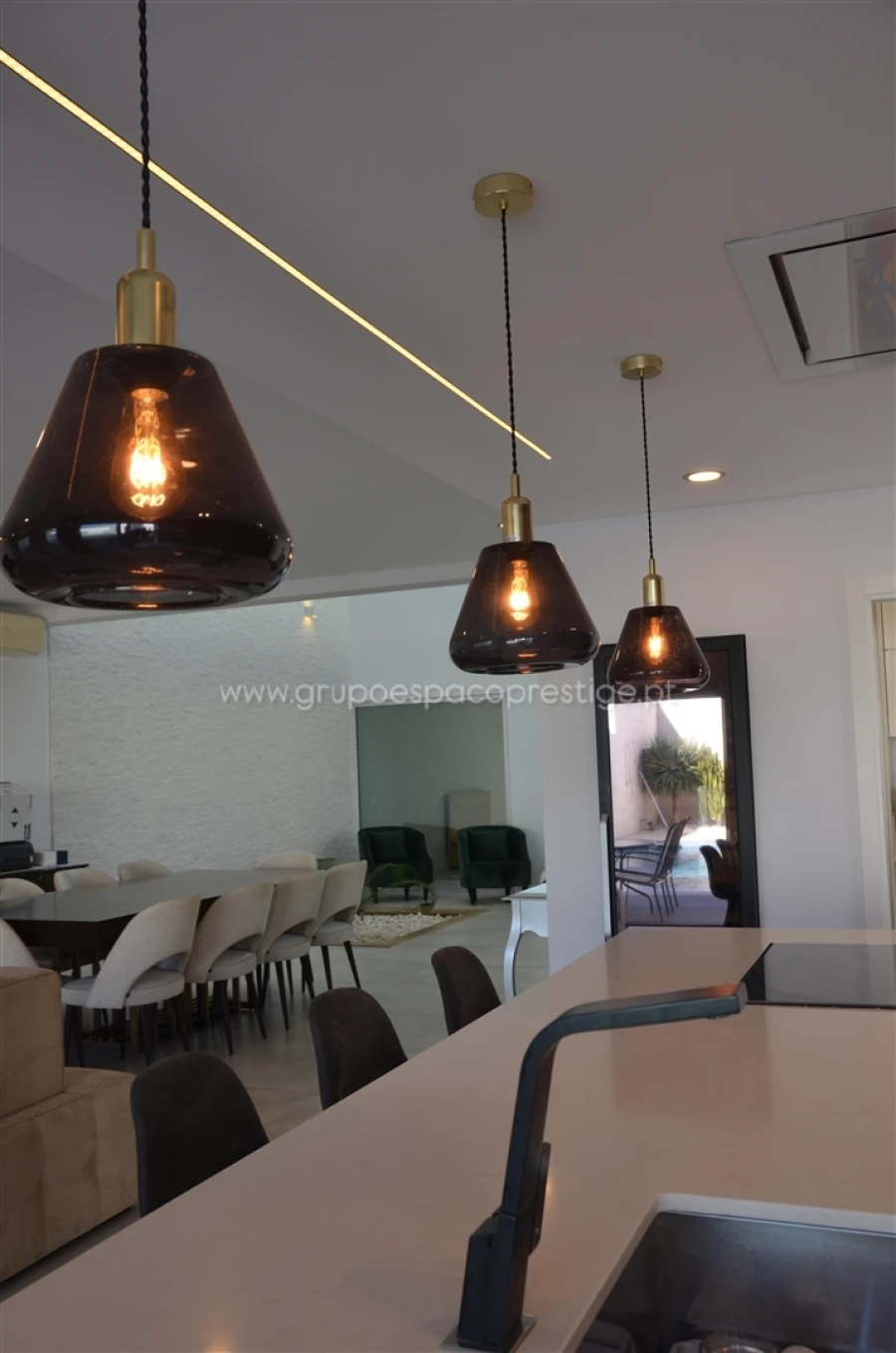 Moradia T5 para Venda em Montenegro Foto 31