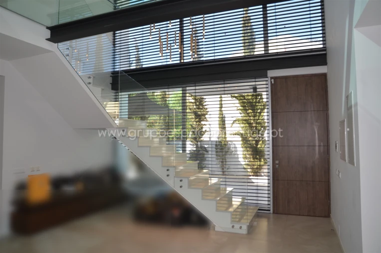 Moradia T5 para Venda em Montenegro Foto 22