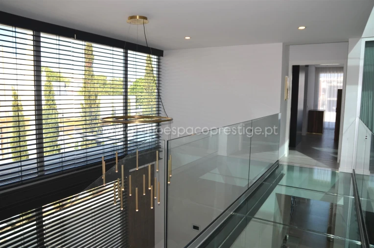 Moradia T5 para Venda em Montenegro Foto 47