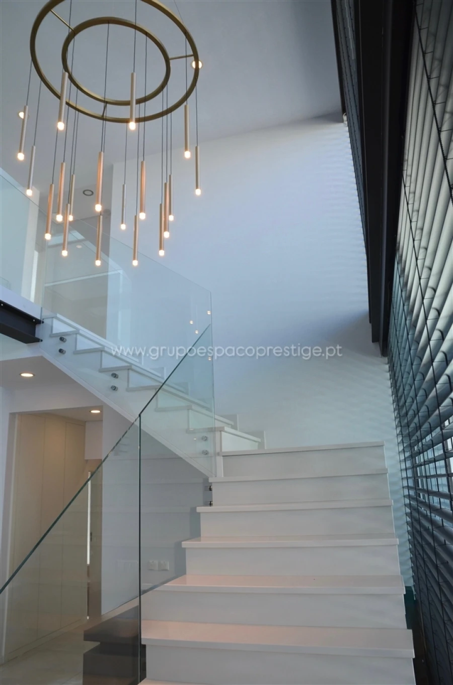 Moradia T5 para Venda em Montenegro Foto 45