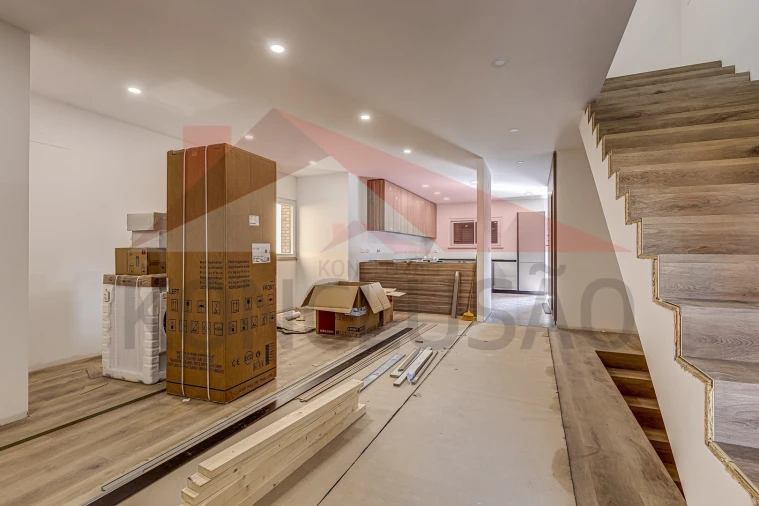 Moradia T3 para Venda em Alhandra, São João dos Montes e Calhandriz Foto 3