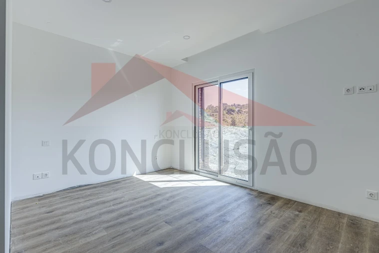 Moradia T3 para Venda em Alhandra, São João dos Montes e Calhandriz Foto 6