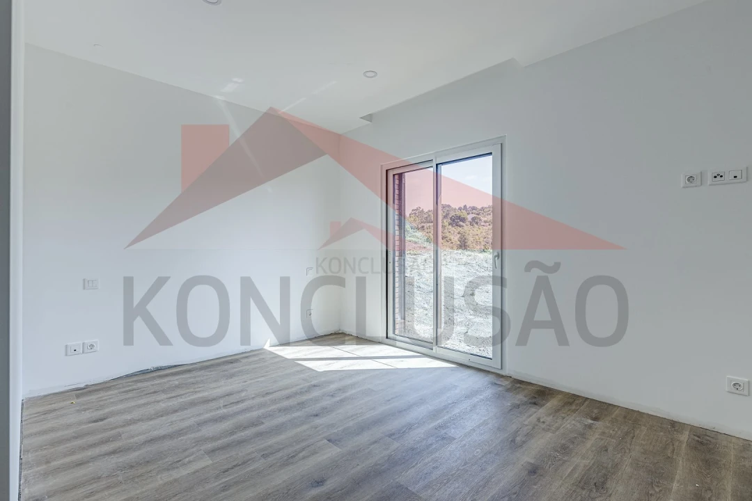 Moradia T3 para Venda em Alhandra, São João dos Montes e Calhandriz Foto 6