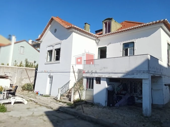 Moradia T6 para Venda em Algés, Linda-A-Velha e Cruz Quebrada-Dafundo Foto 11