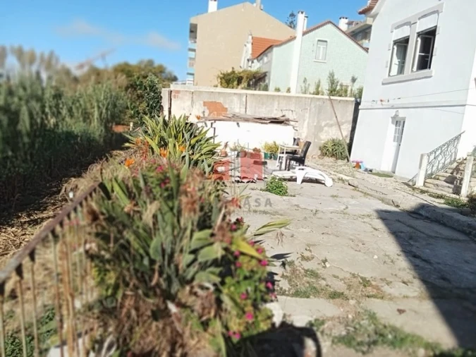 Moradia T6 para Venda em Algés, Linda-A-Velha e Cruz Quebrada-Dafundo Foto 16