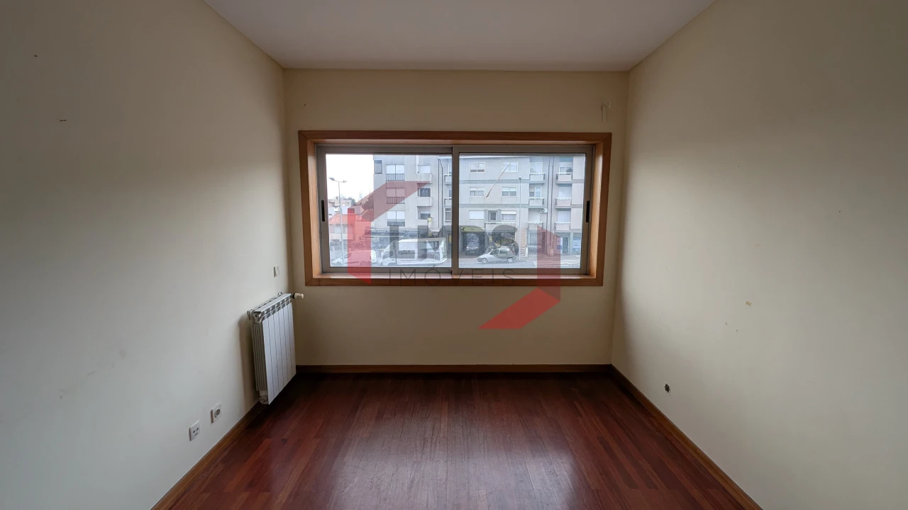 Apartamento T4 para Venda em Custóias, Leça do Balio e Guifões Foto 14