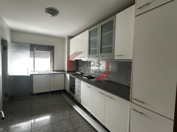 Apartamento T4 para Venda em Custóias, Leça do Balio e Guifões