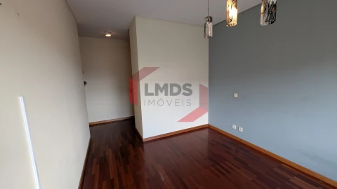 Apartamento T4 para Venda em Custóias, Leça do Balio e Guifões