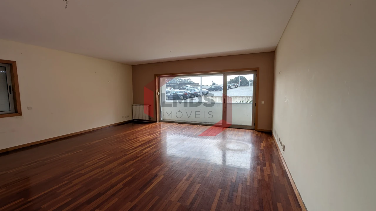Apartamento T4 para Venda em Custóias, Leça do Balio e Guifões Foto 4
