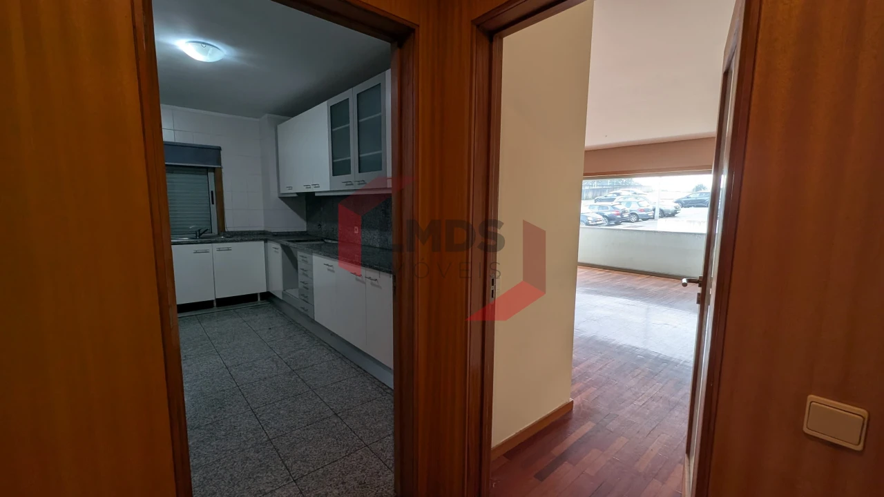 Apartamento T4 para Venda em Custóias, Leça do Balio e Guifões Foto 6