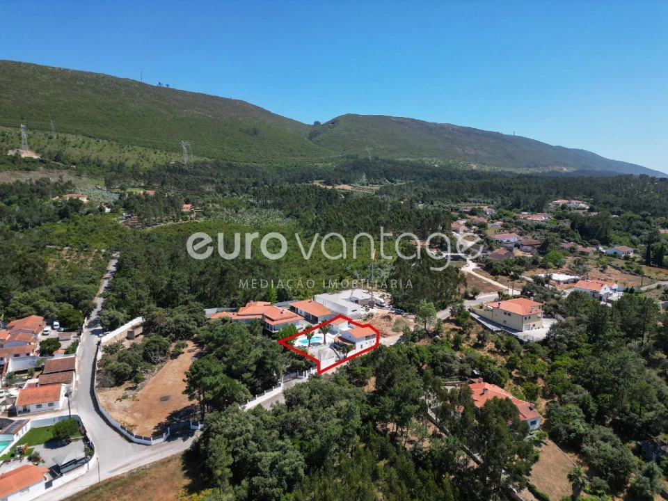 Moradia T6 para Venda em Pedreiras Foto 2