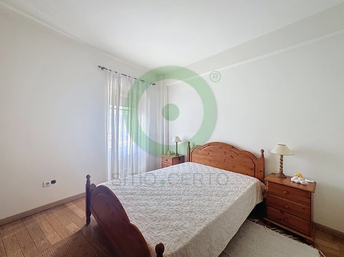 Moradia T4 para Venda em São Pedro Velho Foto 18