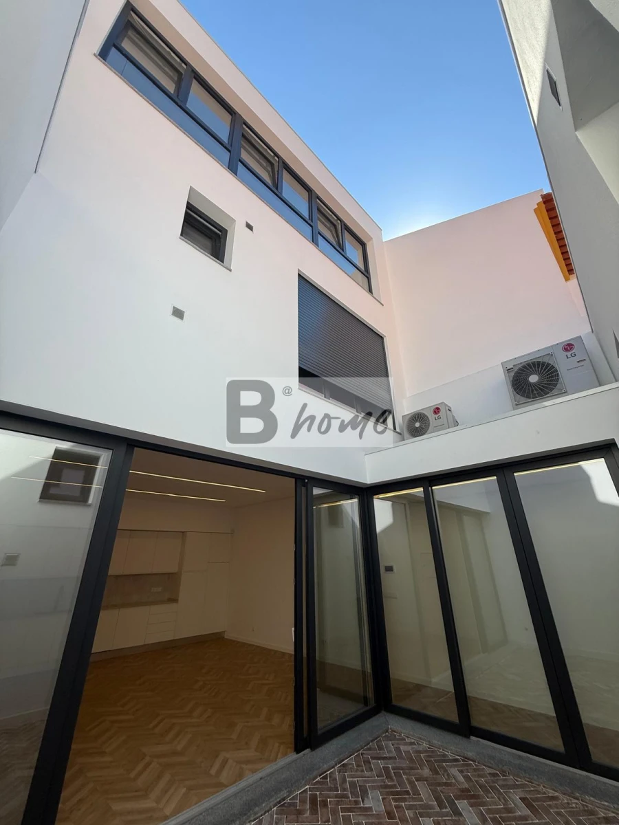 Moradia T3 para Venda em União das Freguesias de Setúbal Foto 1