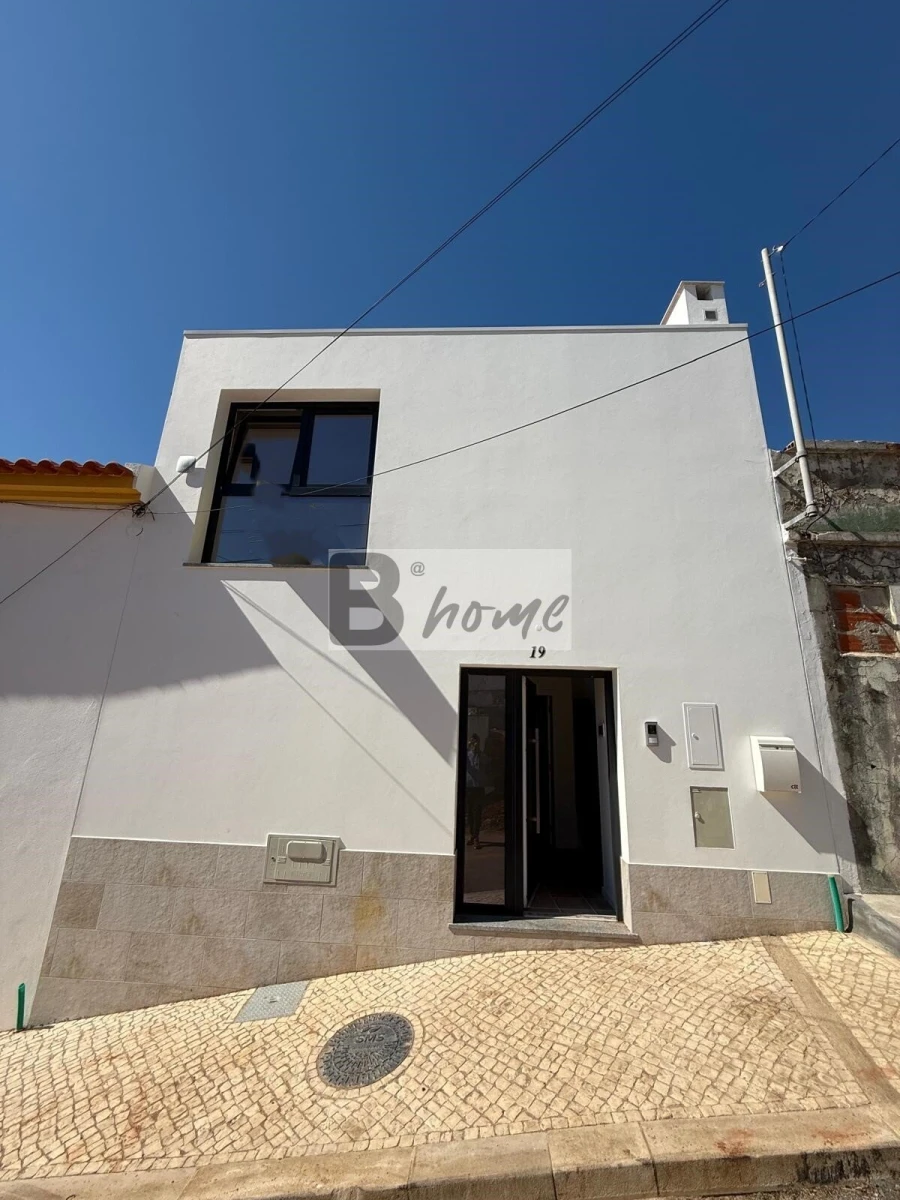 Moradia T1 para Venda em União das Freguesias de Setúbal Foto 1