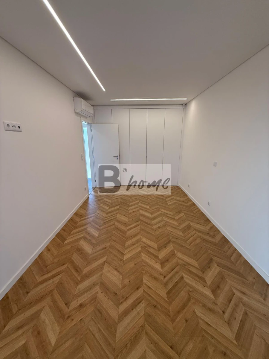 Moradia T1 para Venda em União das Freguesias de Setúbal Foto 5