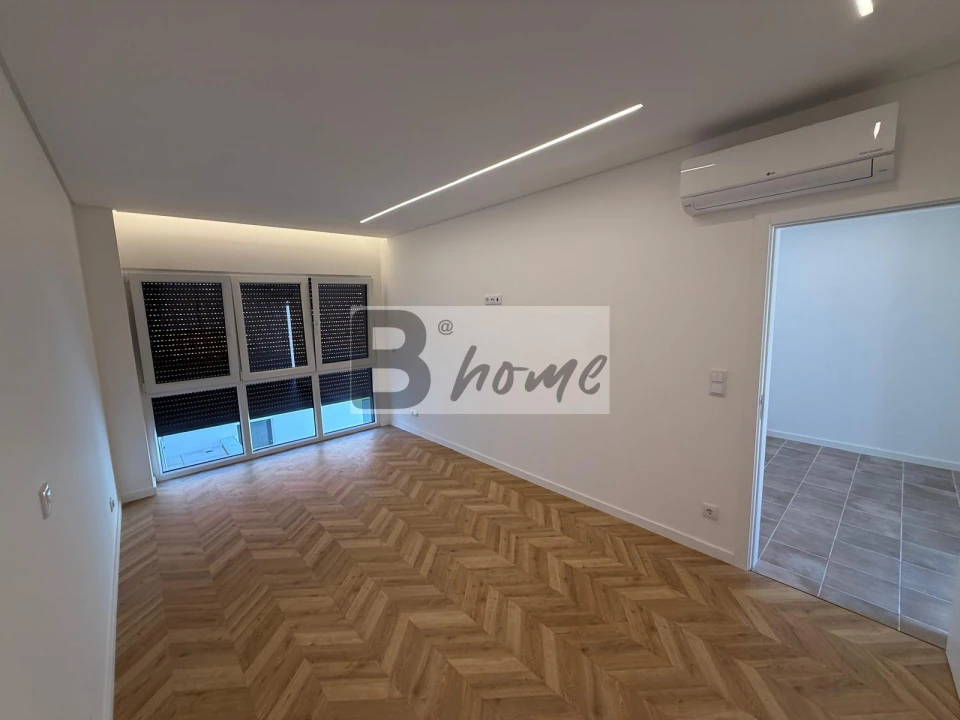 Moradia T1 para Venda em União das Freguesias de Setúbal Foto 7