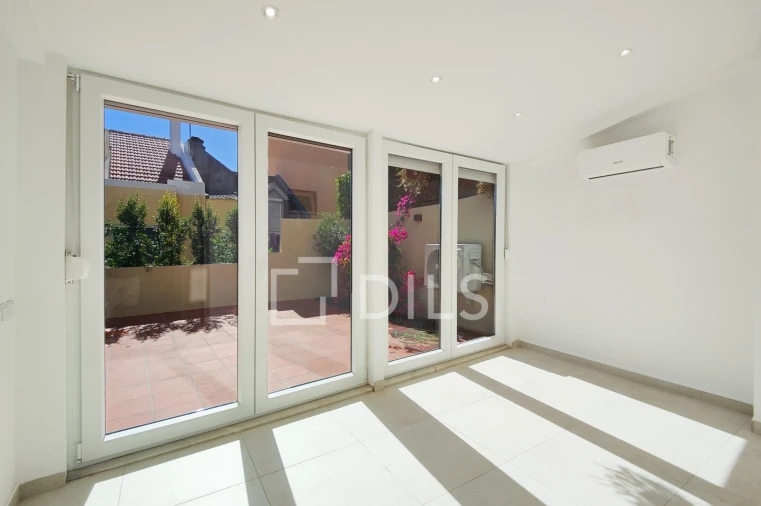 Prédio para Venda em São Vicente Foto 4