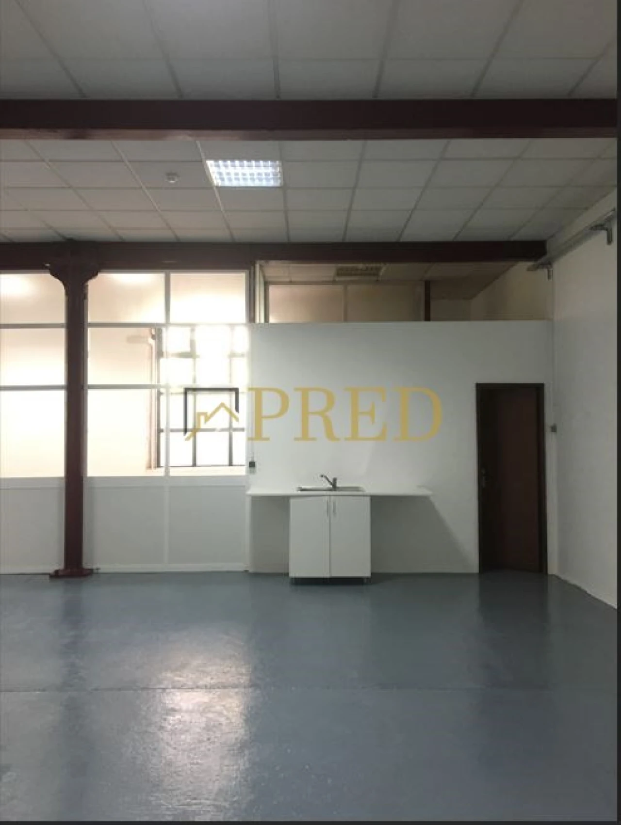 Armazém para Arrendamento em Paranhos Foto 2