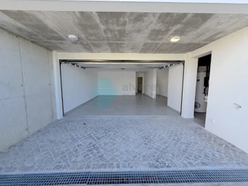 Moradia T2 para Venda em Nossa Senhora do Pópulo, Coto e São Gregório